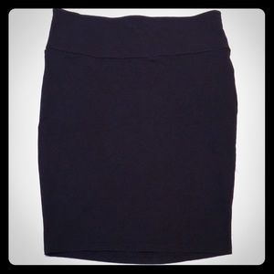 Black torrid stretch pencil skirt
